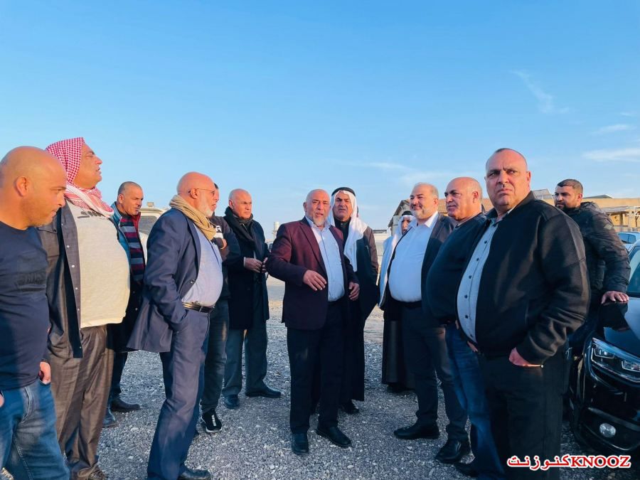  عباس يزور قرية تل عراد